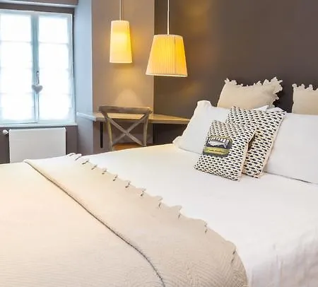 La Demeure Hotel