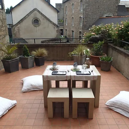 Hotel La Demeure 3*
